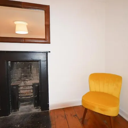Semesterbostad Townhouse In Clifton Village - R&r #3 Bristol