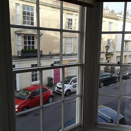 Townhouse In Clifton Village - R&r #3